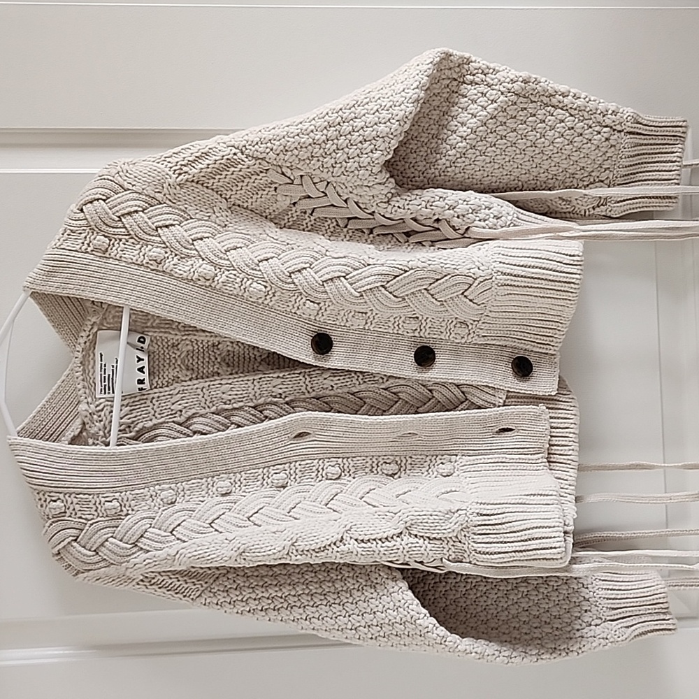FRAYI.D Cream Cable Knit Cardigan (New) - Picture 9 of 16